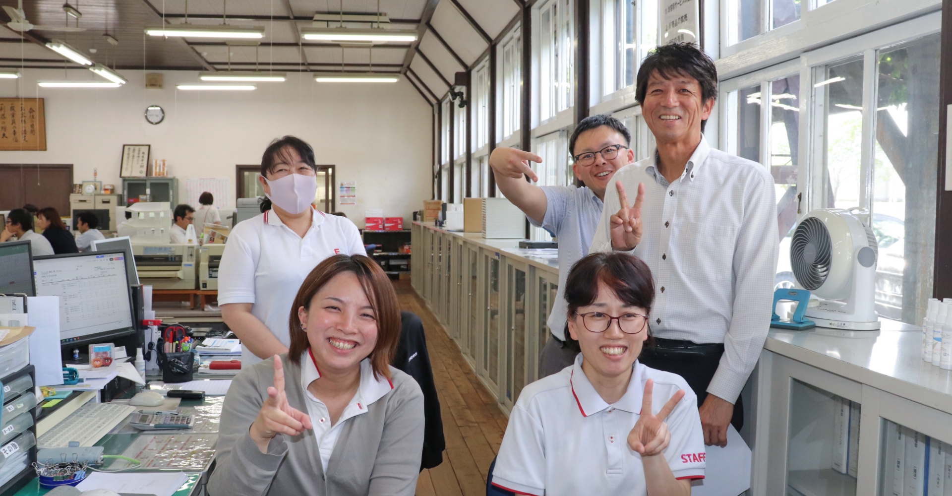 営業部業務課メンバー