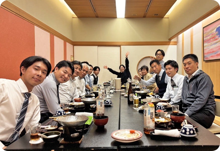 熊本支店メンバー集合写真