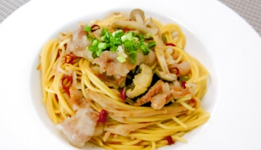 きのこと豚バラの和風パスタ