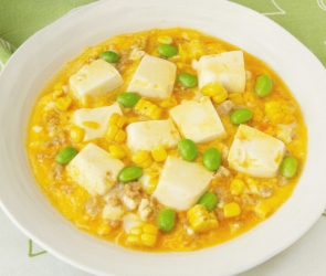 豆腐と鶏挽肉の卵とじ